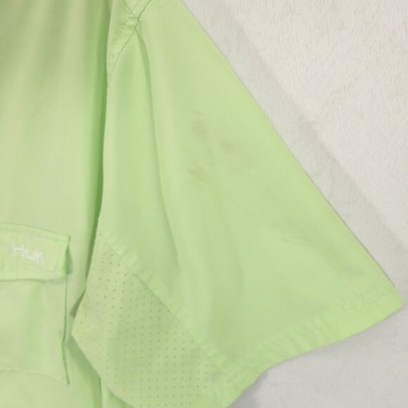 HUK Shirt Mens M Light Green Outdoor Vented Performance Short Sleeve Button Down - Picture 11 of 12